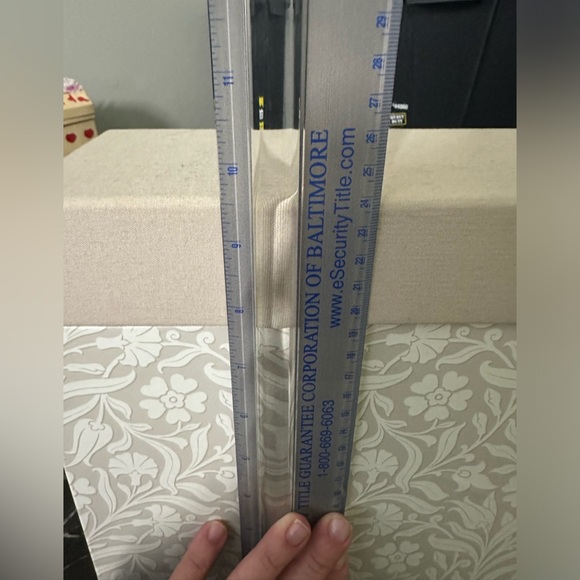 Hallmark Keepsake card keeper/organizer - Picture 8 of 8